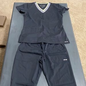 Grey’s Anatomy scrubs